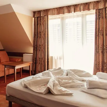 Fonix Wellness *** 1 A Epulet