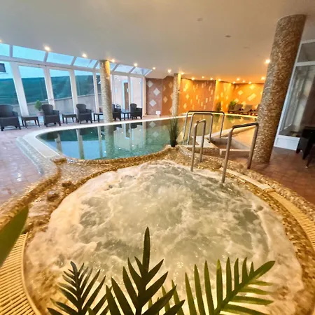 Fonix Wellness *** 1 A Epulet Oda ve Kahvaltı Hévíz