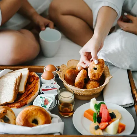 Fonix Wellness *** 1 A Epulet Bed & Breakfast *