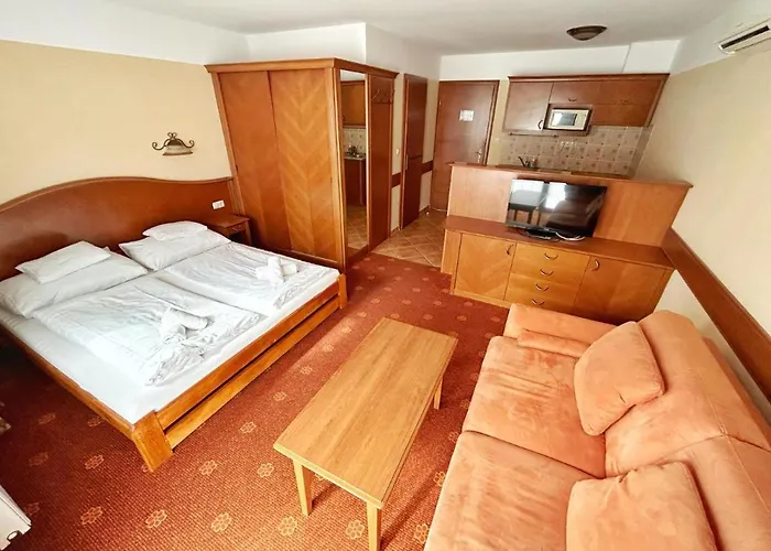 ベッド・アンド・ブレックファスト Fonix Wellness *** 1 A Epulet *