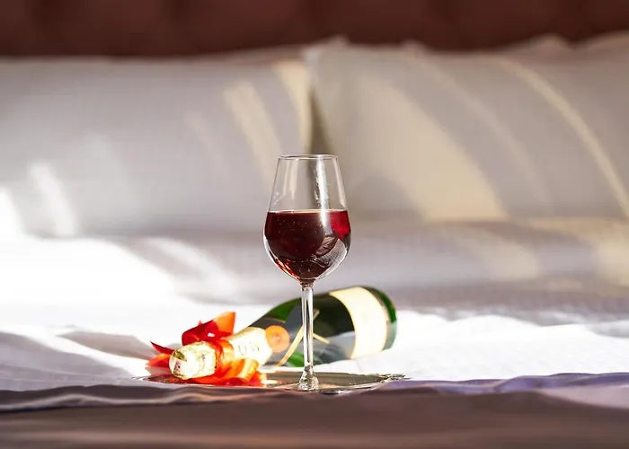 Fonix Wellness *** 1 A Epulet * ヘーヴィーズ