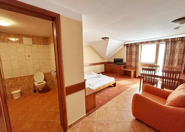 ベッド・アンド・ブレックファスト Fonix Wellness *** 1 A Epulet *