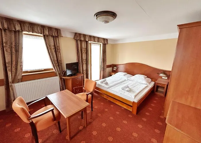 Fonix Wellness *** 1 A Epulet * ヘーヴィーズ