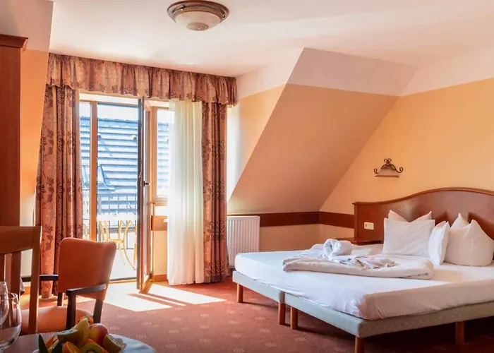 Fonix Wellness *** 1 A Epulet * ヘーヴィーズ